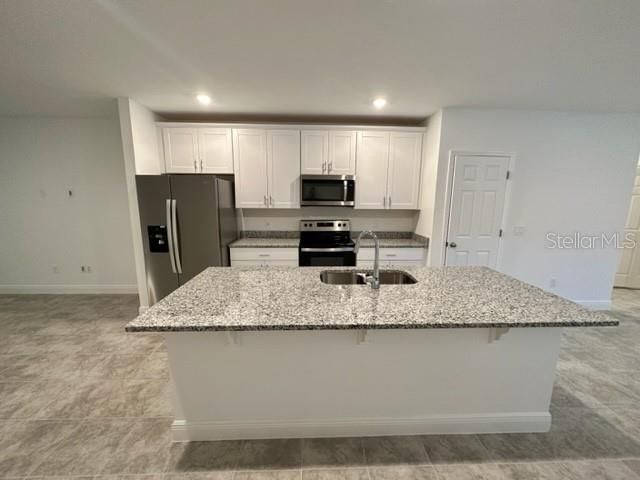 For Rent: $2,200 (3 beds, 2 baths, 1483 Square Feet)