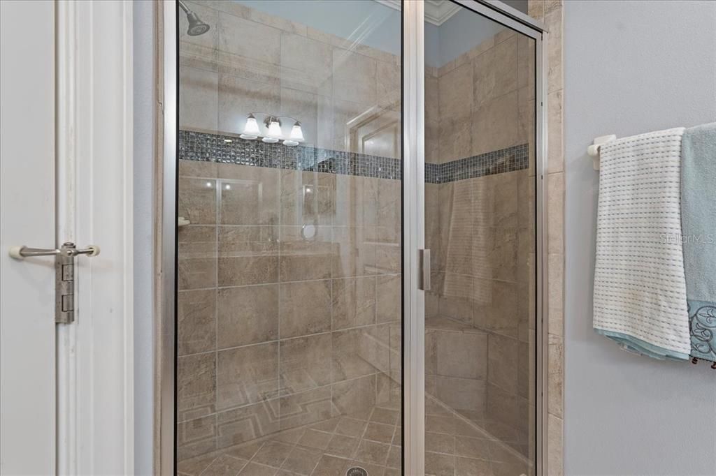 For Sale: $589,000 (3 beds, 2 baths, 1920 Square Feet)
