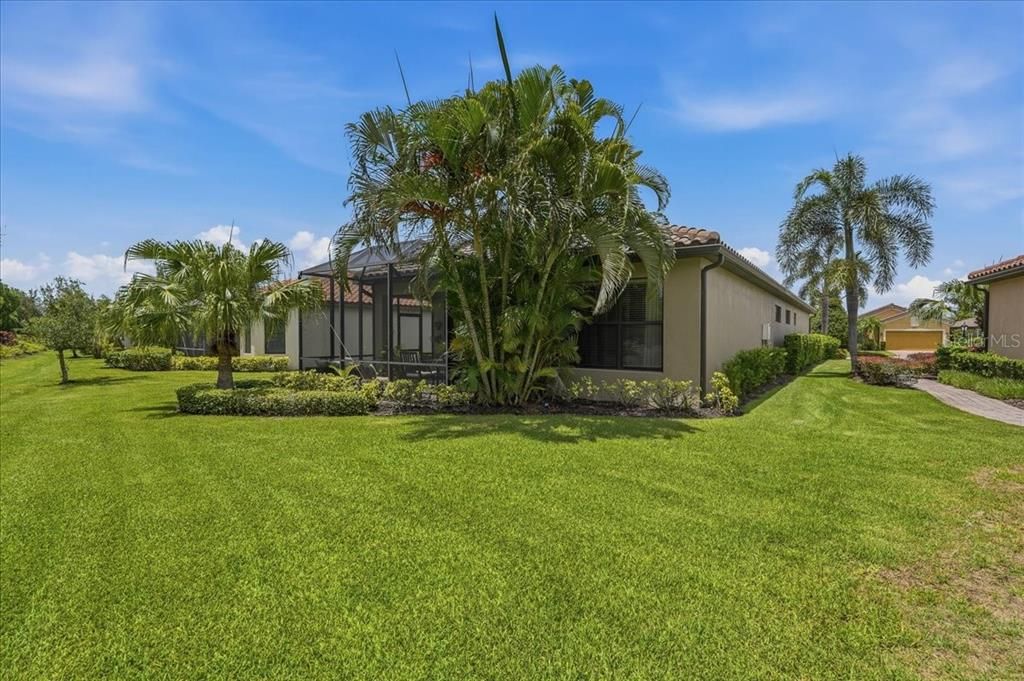 For Sale: $589,000 (3 beds, 2 baths, 1920 Square Feet)