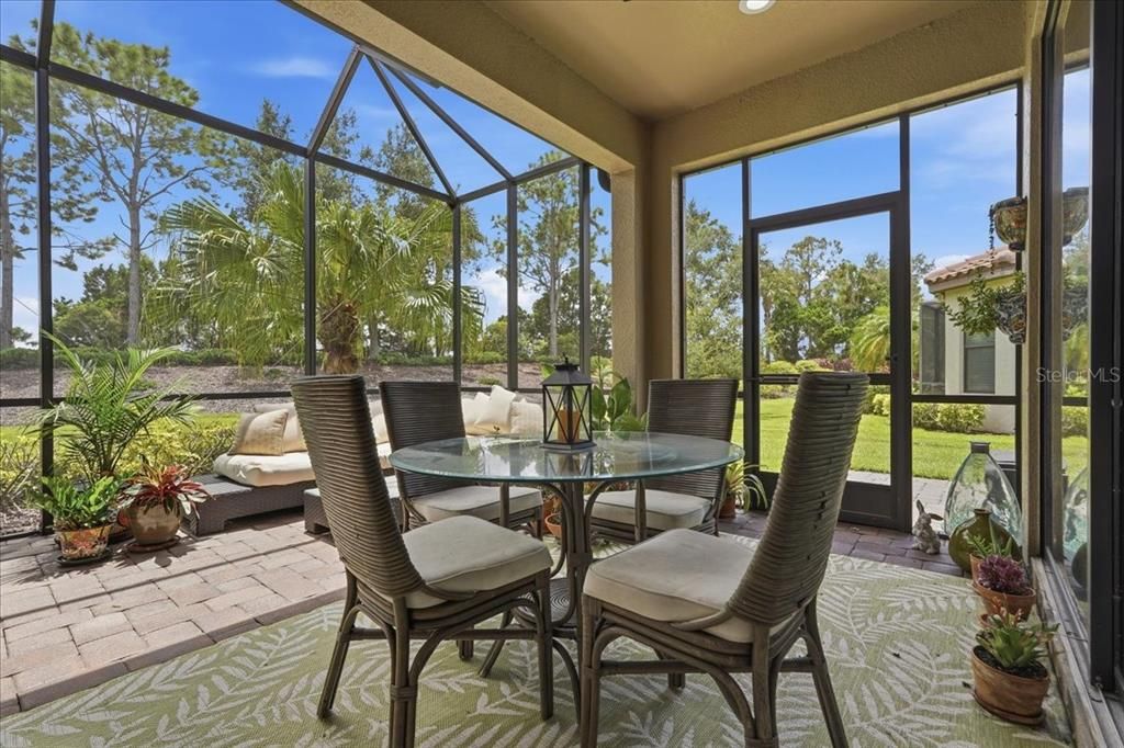 For Sale: $589,000 (3 beds, 2 baths, 1920 Square Feet)