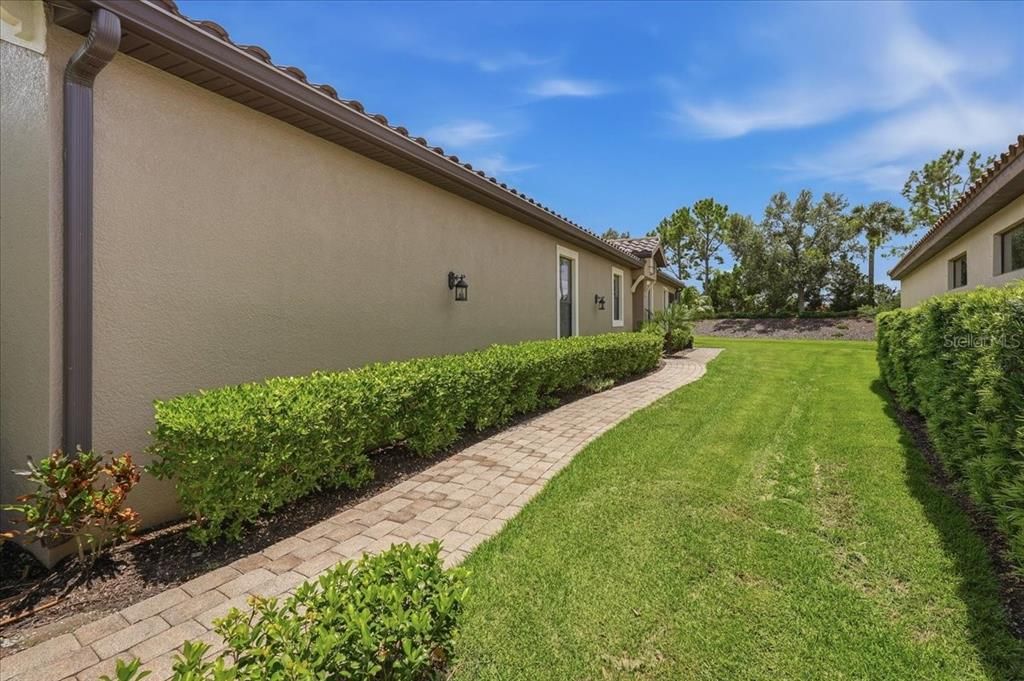 For Sale: $589,000 (3 beds, 2 baths, 1920 Square Feet)