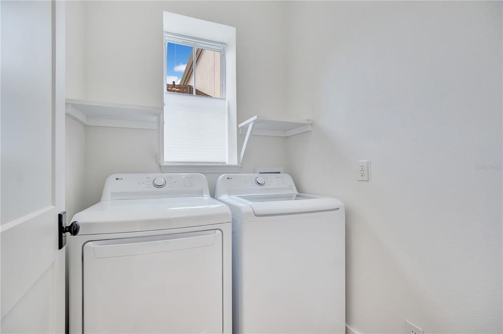 For Rent: $5,000 (3 beds, 2 baths, 1800 Square Feet)