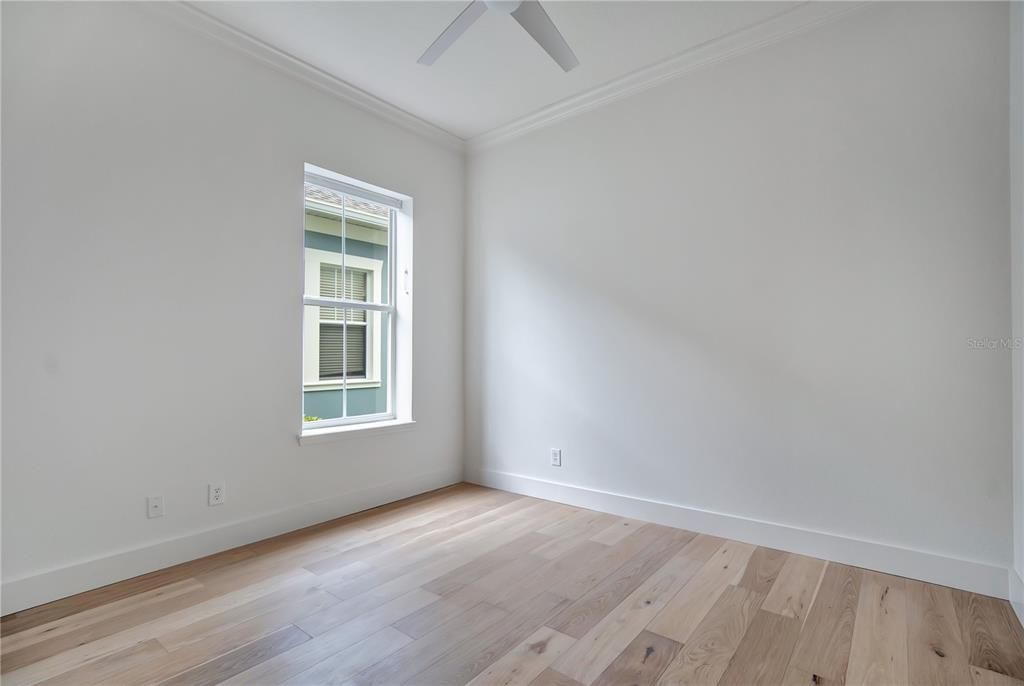 For Rent: $5,000 (3 beds, 2 baths, 1800 Square Feet)