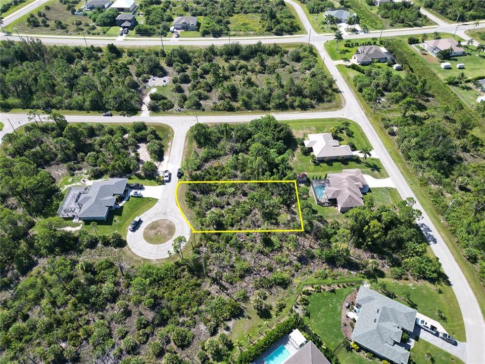 For Sale: $25,900 (0.27 acres)