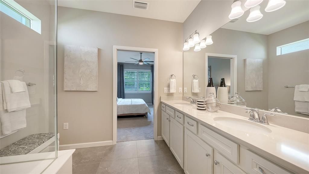 For Sale: $499,000 (2 beds, 2 baths, 1868 Square Feet)