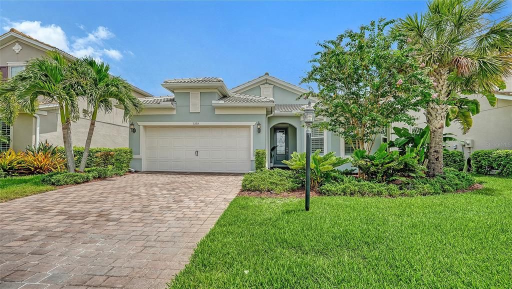 For Sale: $499,000 (2 beds, 2 baths, 1868 Square Feet)