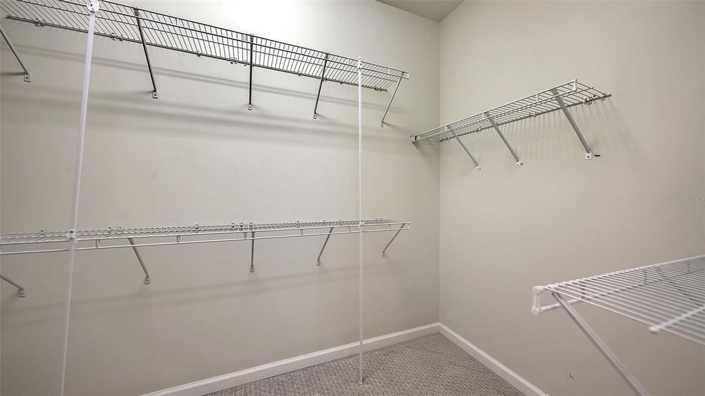 For Sale: $499,000 (2 beds, 2 baths, 1868 Square Feet)