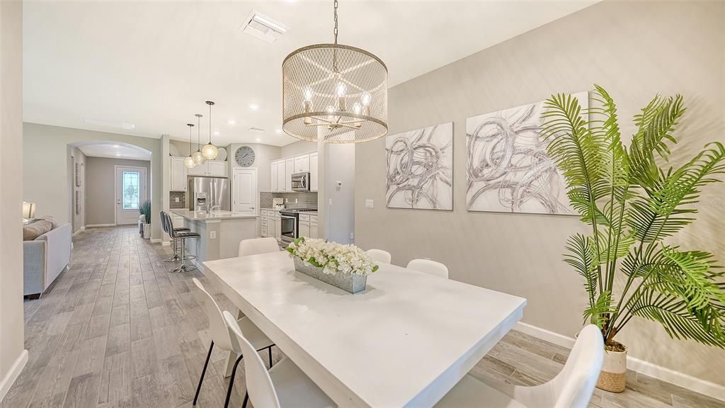 For Sale: $499,000 (2 beds, 2 baths, 1868 Square Feet)