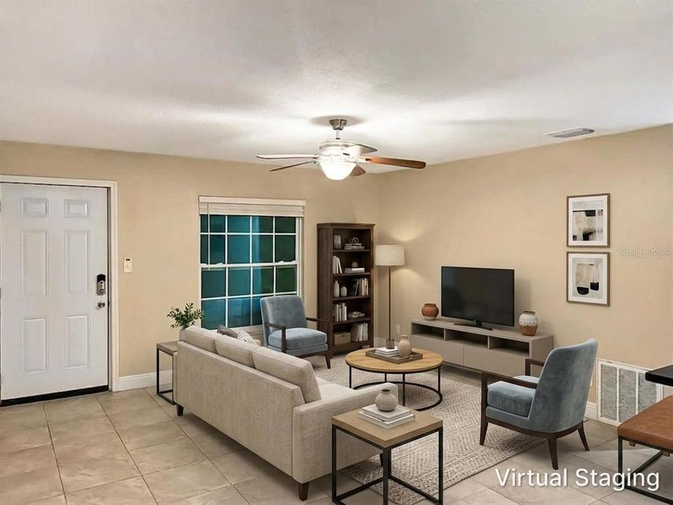 For Sale: $135,900 (2 beds, 1 baths, 832 Square Feet)