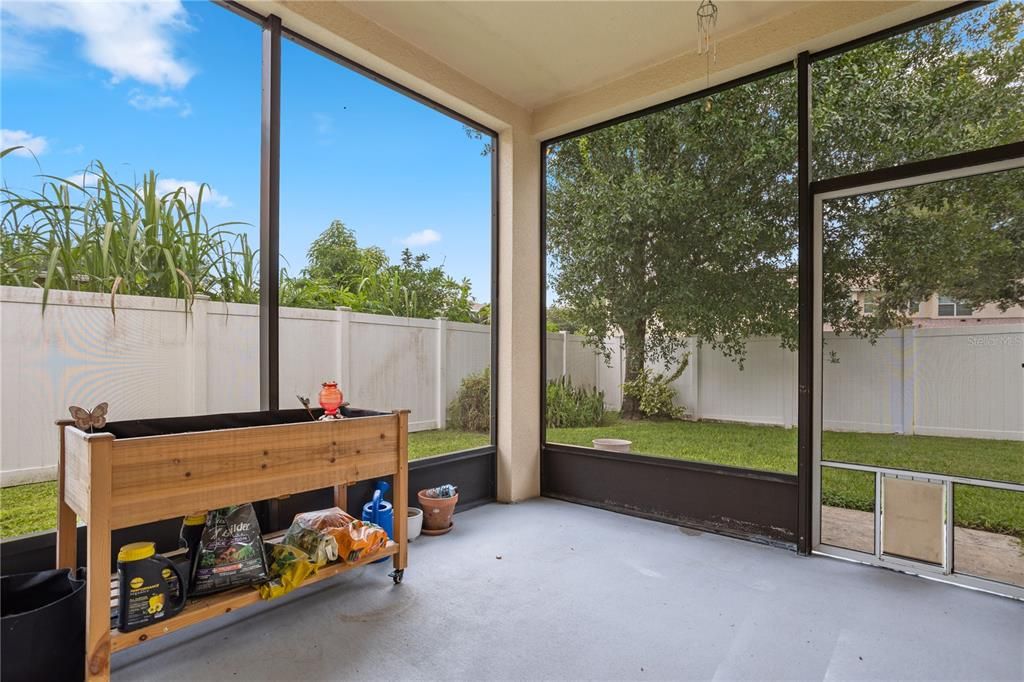 For Sale: $350,000 (3 beds, 2 baths, 2000 Square Feet)