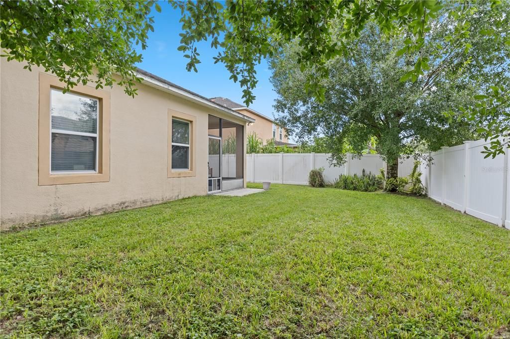 For Sale: $350,000 (3 beds, 2 baths, 2000 Square Feet)
