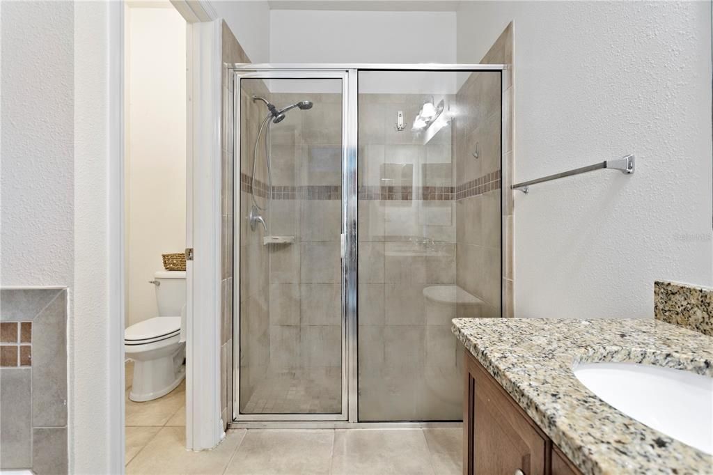 For Sale: $350,000 (3 beds, 2 baths, 2000 Square Feet)