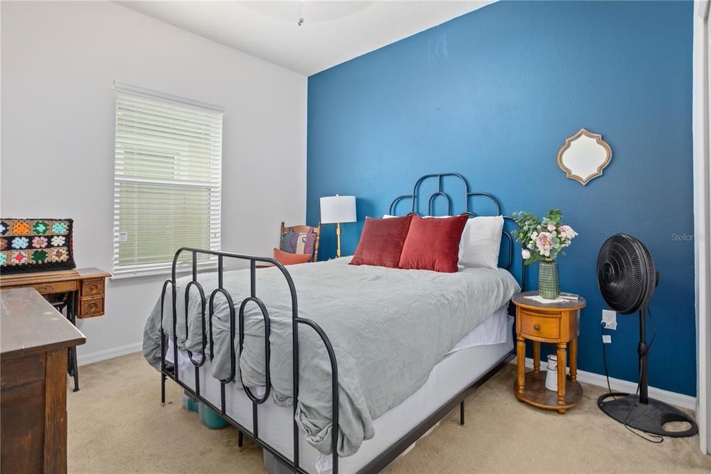 For Sale: $350,000 (3 beds, 2 baths, 2000 Square Feet)