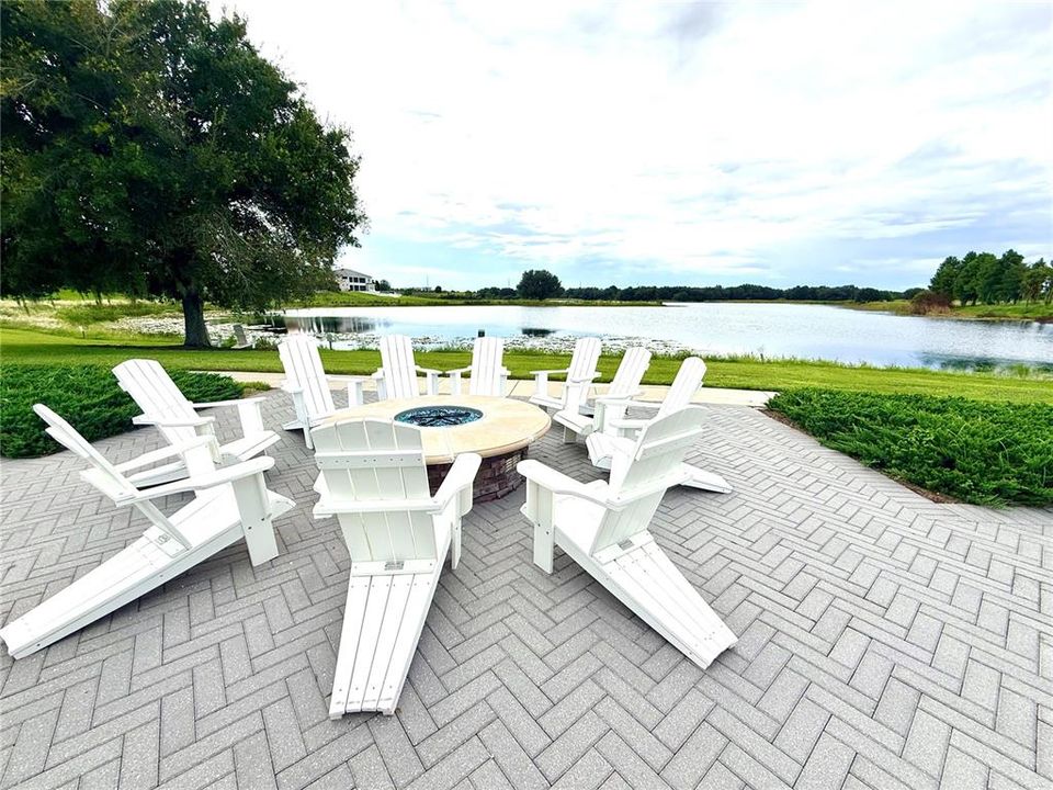 For Rent: $6,000 (5 beds, 4 baths, 4045 Square Feet)