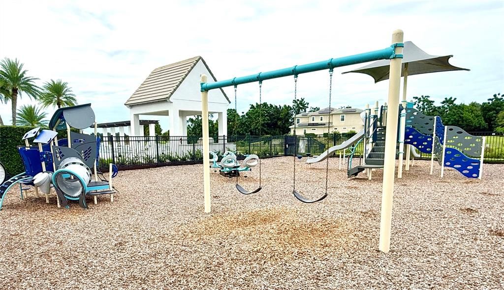 For Rent: $6,000 (5 beds, 4 baths, 4045 Square Feet)
