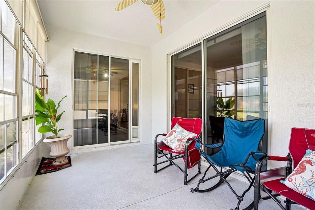 For Sale: $325,000 (2 beds, 2 baths, 2080 Square Feet)