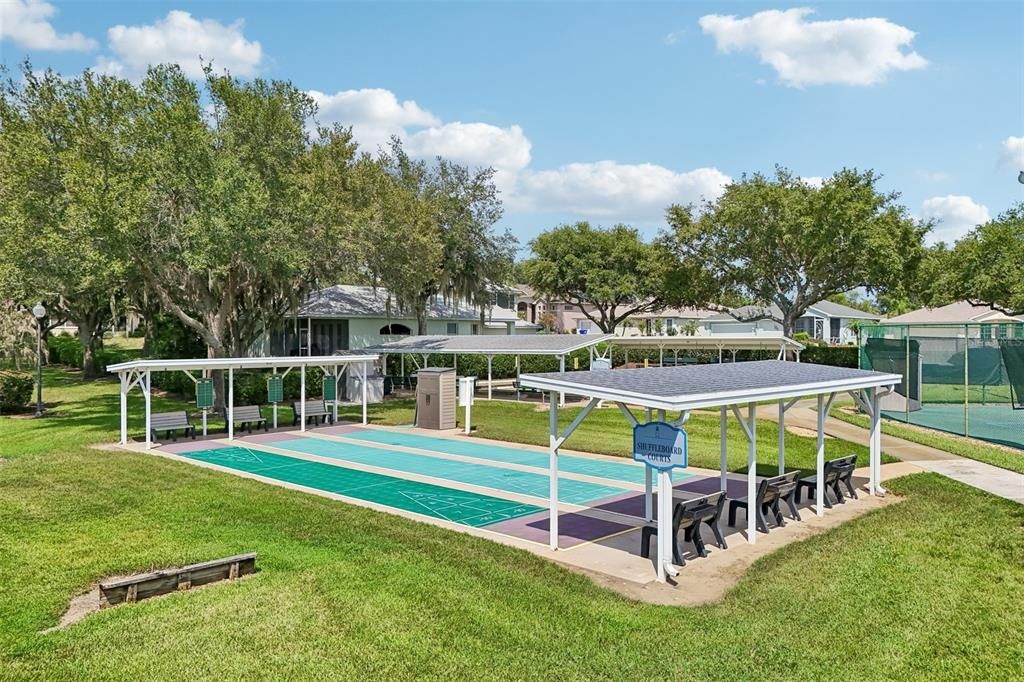 For Sale: $325,000 (2 beds, 2 baths, 2080 Square Feet)