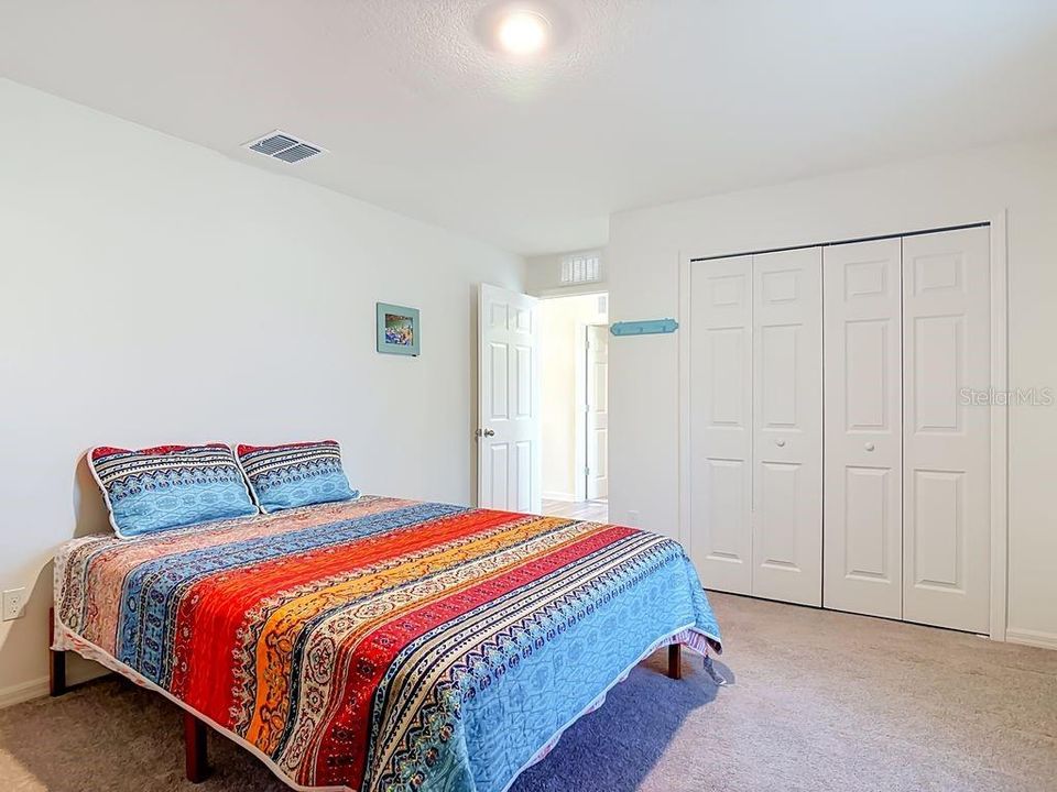 For Sale: $399,900 (4 beds, 2 baths, 2134 Square Feet)