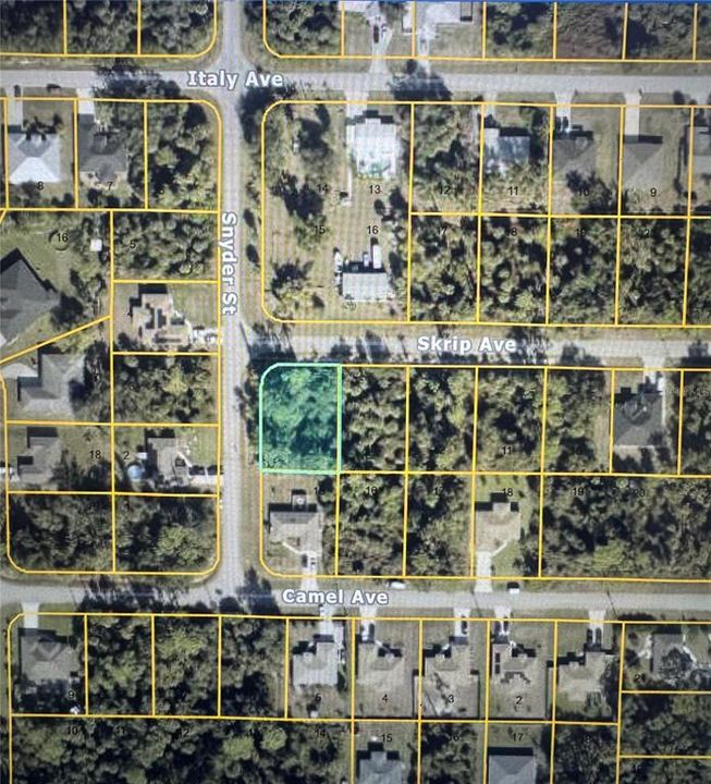 For Sale: $20,000 (0.26 acres)