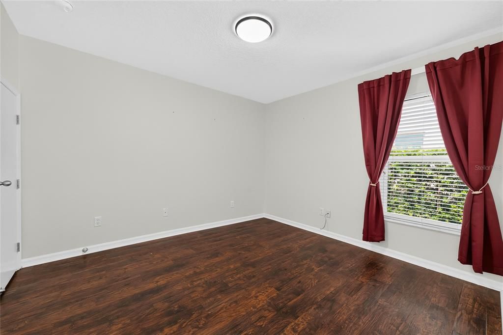 For Rent: $4,300 (5 beds, 4 baths, 3091 Square Feet)