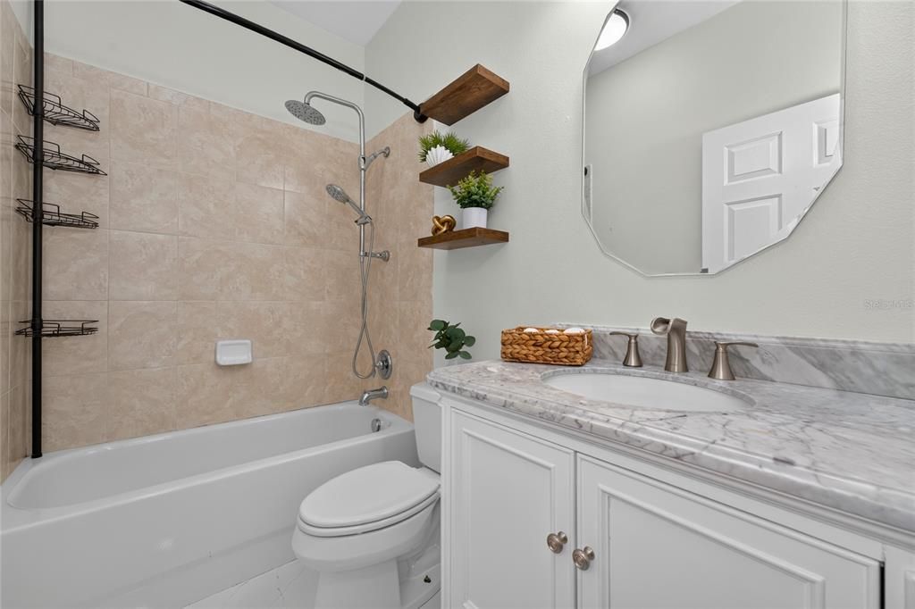 For Rent: $4,300 (5 beds, 4 baths, 3091 Square Feet)