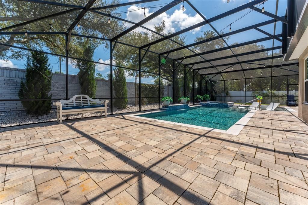 For Rent: $4,300 (5 beds, 4 baths, 3091 Square Feet)