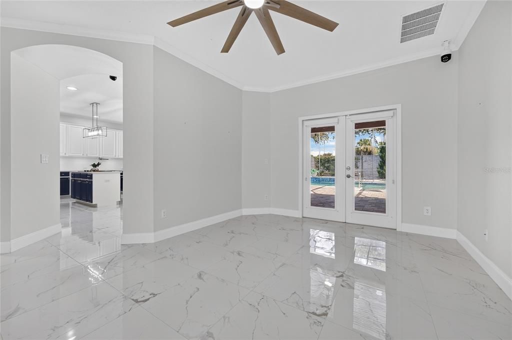 For Rent: $4,300 (5 beds, 4 baths, 3091 Square Feet)