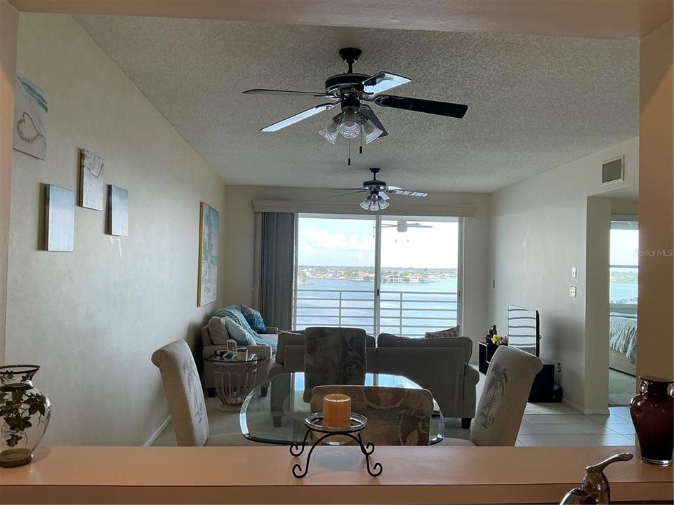 For Rent: $3,500 (2 beds, 2 baths, 1145 Square Feet)