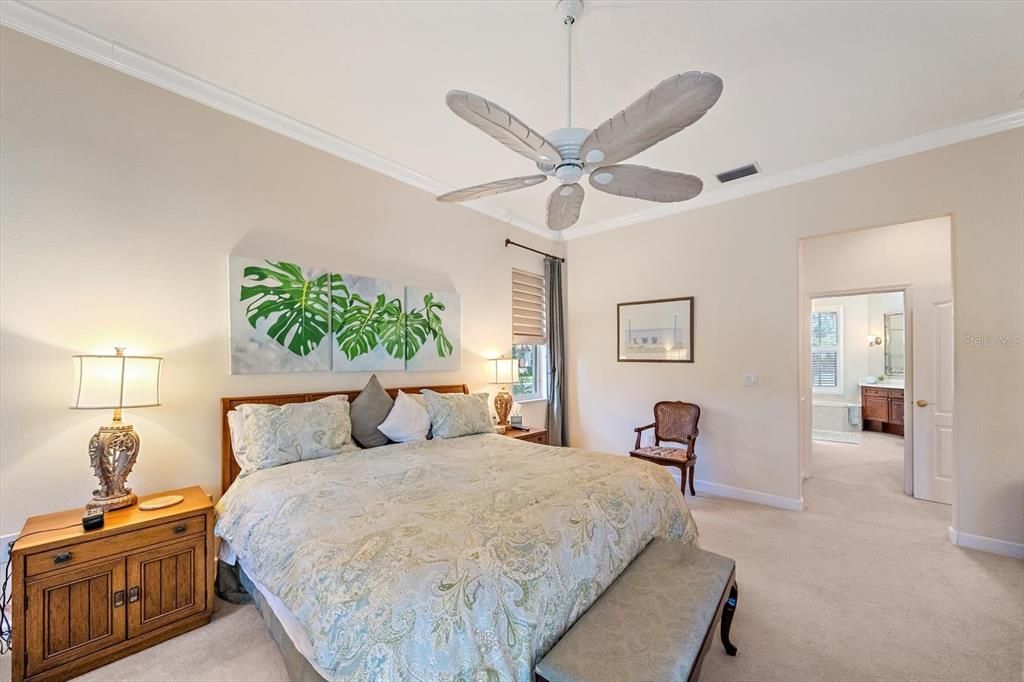 For Sale: $649,900 (3 beds, 2 baths, 2270 Square Feet)