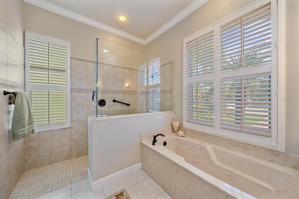 For Sale: $649,900 (3 beds, 2 baths, 2270 Square Feet)