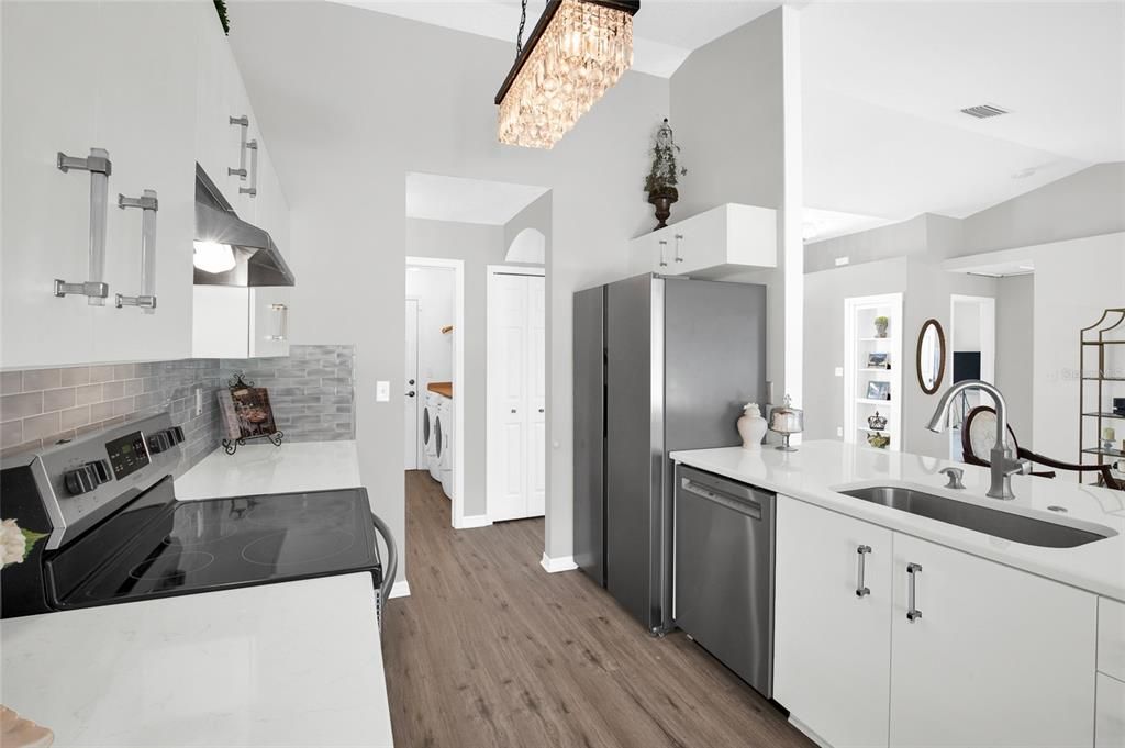 For Sale: $599,000 (3 beds, 2 baths, 1479 Square Feet)