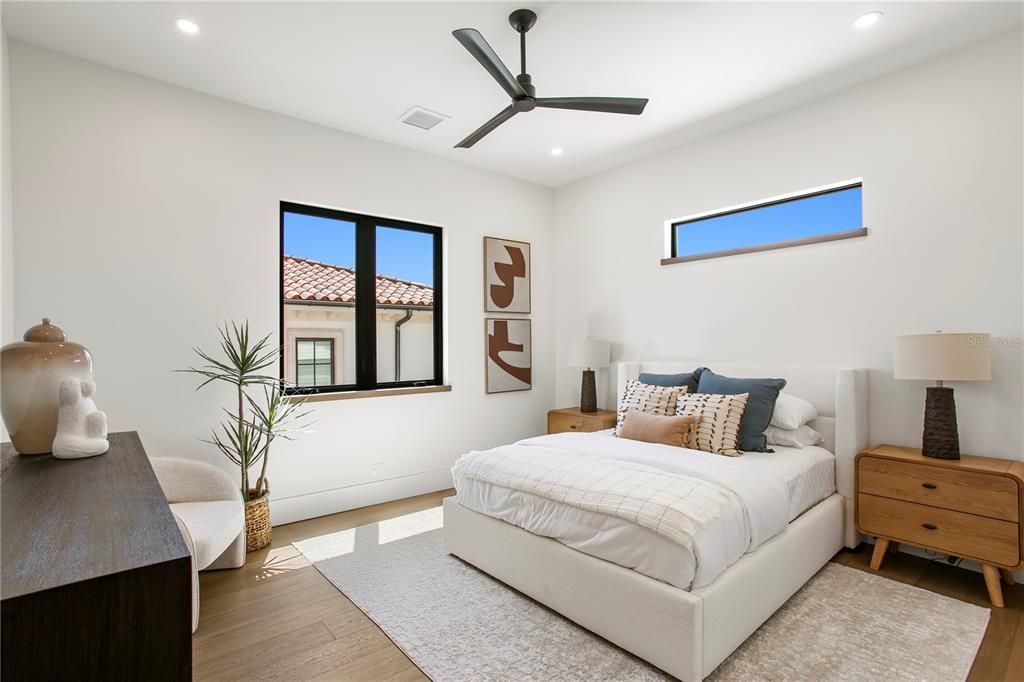 For Sale: $7,395,000 (6 beds, 5 baths, 5665 Square Feet)