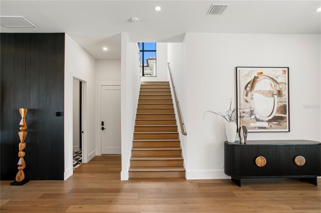 For Sale: $7,395,000 (6 beds, 5 baths, 5665 Square Feet)