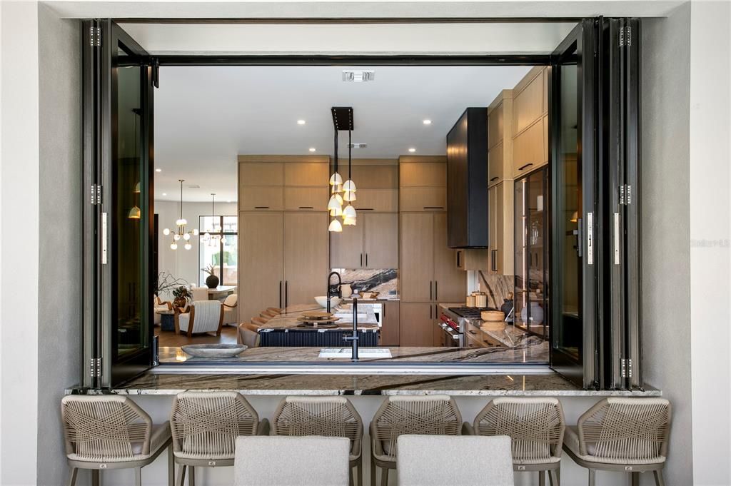 For Sale: $7,395,000 (6 beds, 5 baths, 5665 Square Feet)