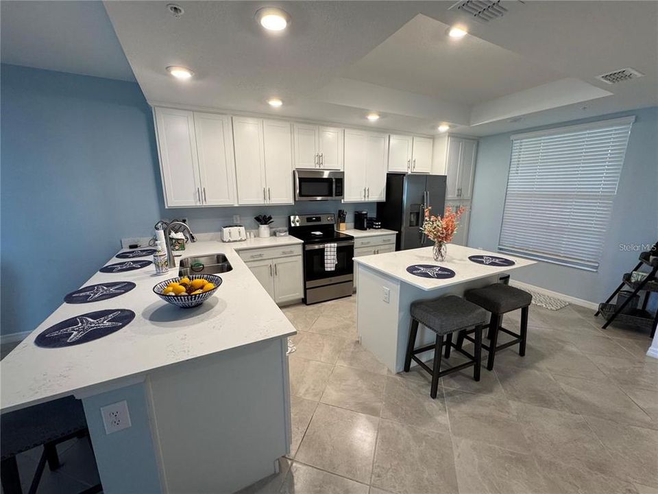 For Rent: $2,500 (2 beds, 2 baths, 1568 Square Feet)