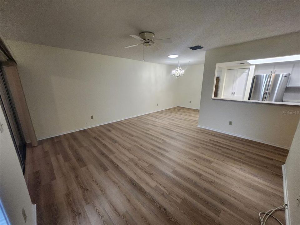 For Rent: $1,850 (2 beds, 2 baths, 1000 Square Feet)