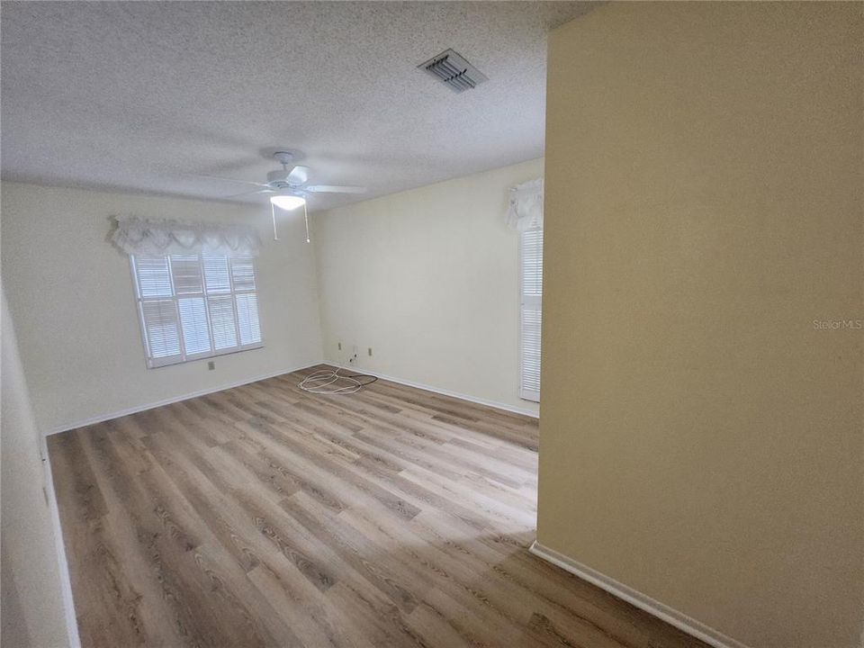 For Rent: $1,850 (2 beds, 2 baths, 1000 Square Feet)