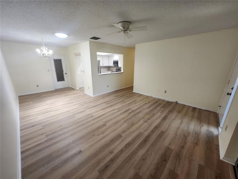 For Rent: $1,850 (2 beds, 2 baths, 1000 Square Feet)