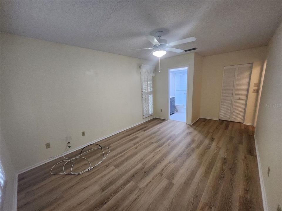 For Rent: $1,850 (2 beds, 2 baths, 1000 Square Feet)