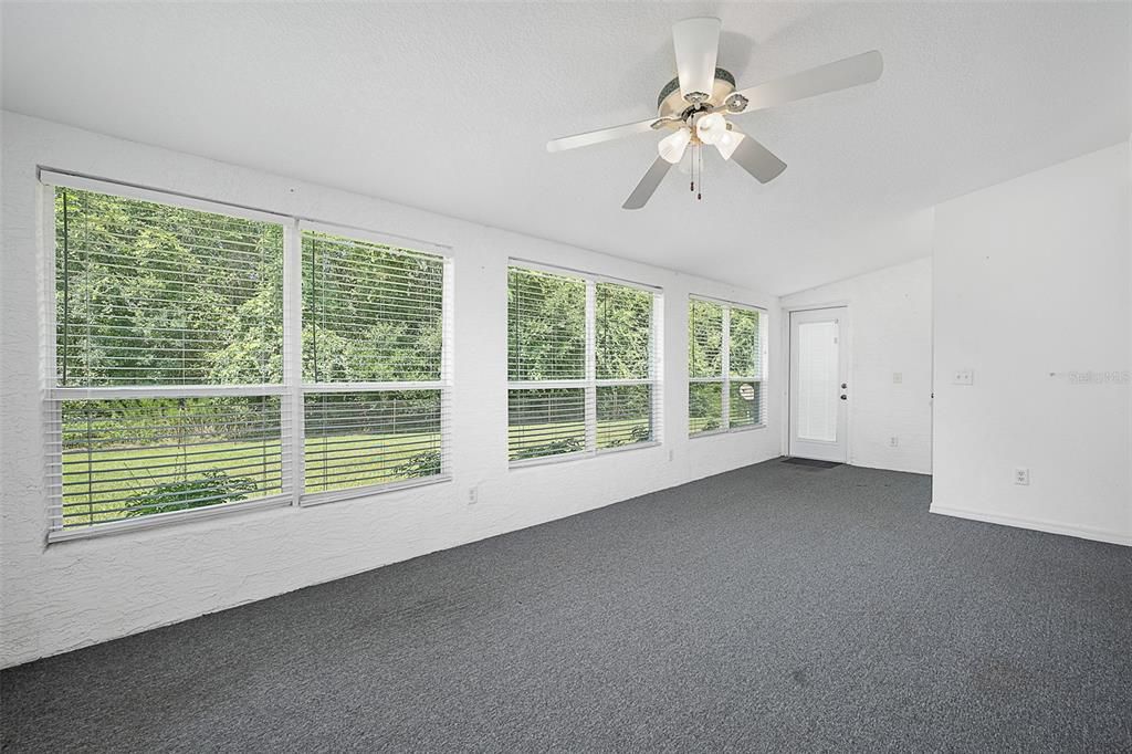 For Sale: $549,000 (3 beds, 2 baths, 2144 Square Feet)