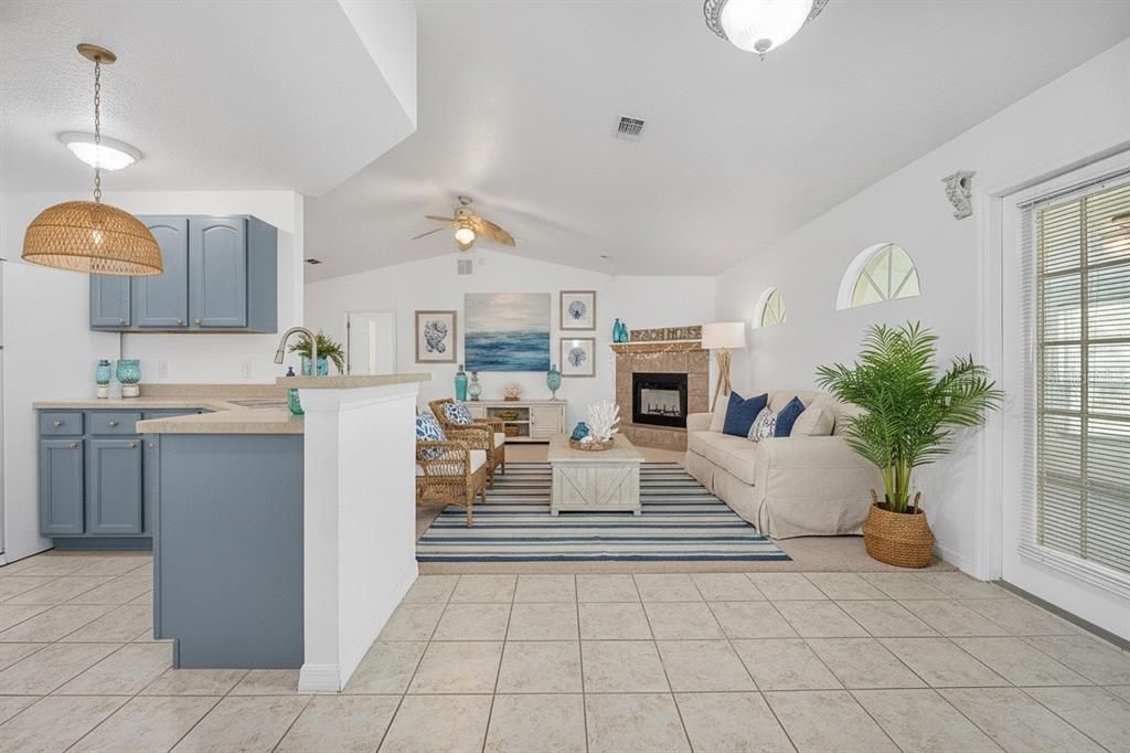 For Sale: $549,000 (3 beds, 2 baths, 2144 Square Feet)