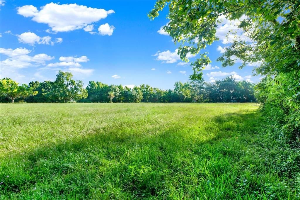 En Venta: $160,000 (0.71 acres)