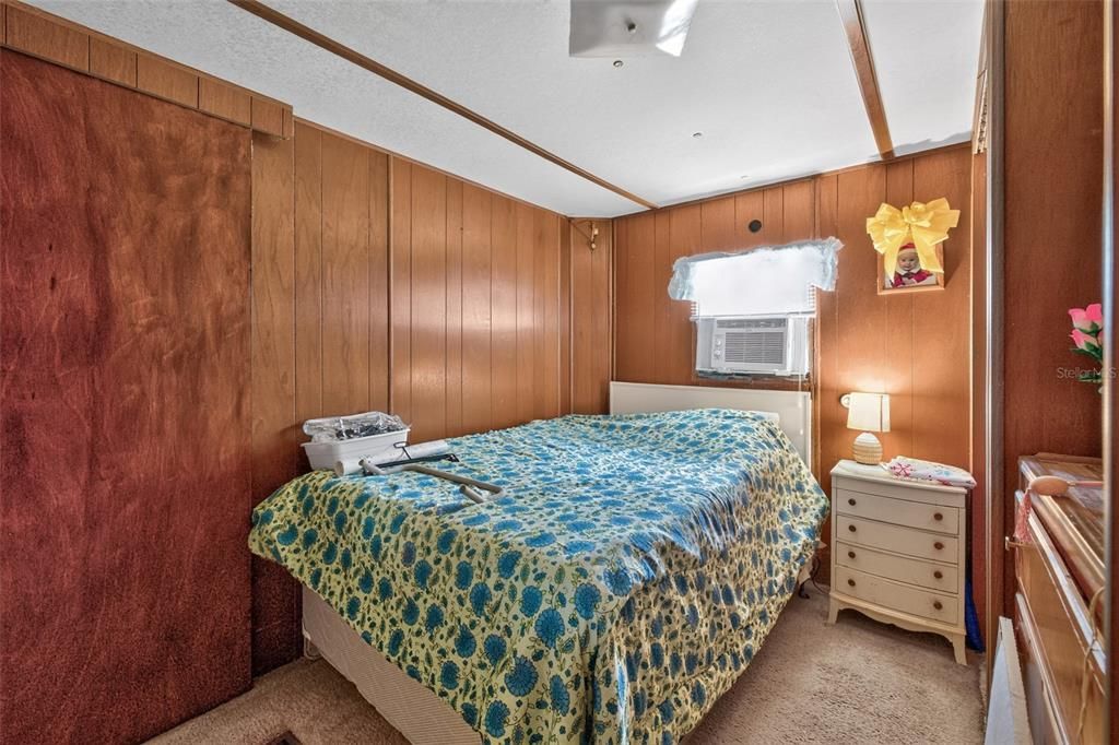 На продажу: $104,000 (2 спален, 2 ванн, 1296 Квадратных фут)