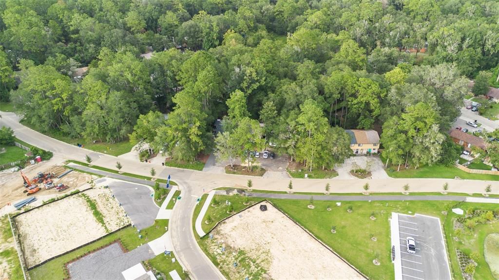 For Sale: $154,900 (2 beds, 2 baths, 1048 Square Feet)