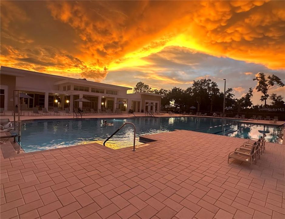 For Sale: $608,800 (3 beds, 2 baths, 2812 Square Feet)
