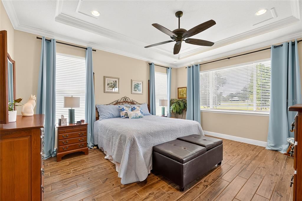 For Sale: $608,800 (3 beds, 2 baths, 2812 Square Feet)