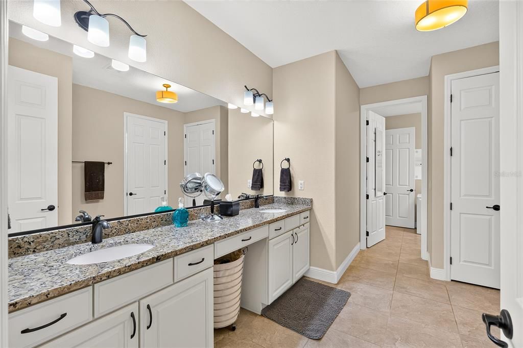For Sale: $608,800 (3 beds, 2 baths, 2812 Square Feet)