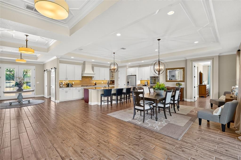 For Sale: $608,800 (3 beds, 2 baths, 2812 Square Feet)