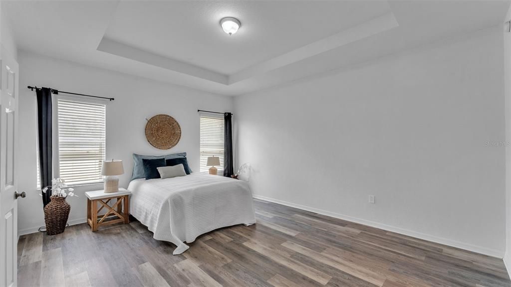 En Venta: $475,000 (5 camas, 3 baños, 2956 Pies cuadrados)