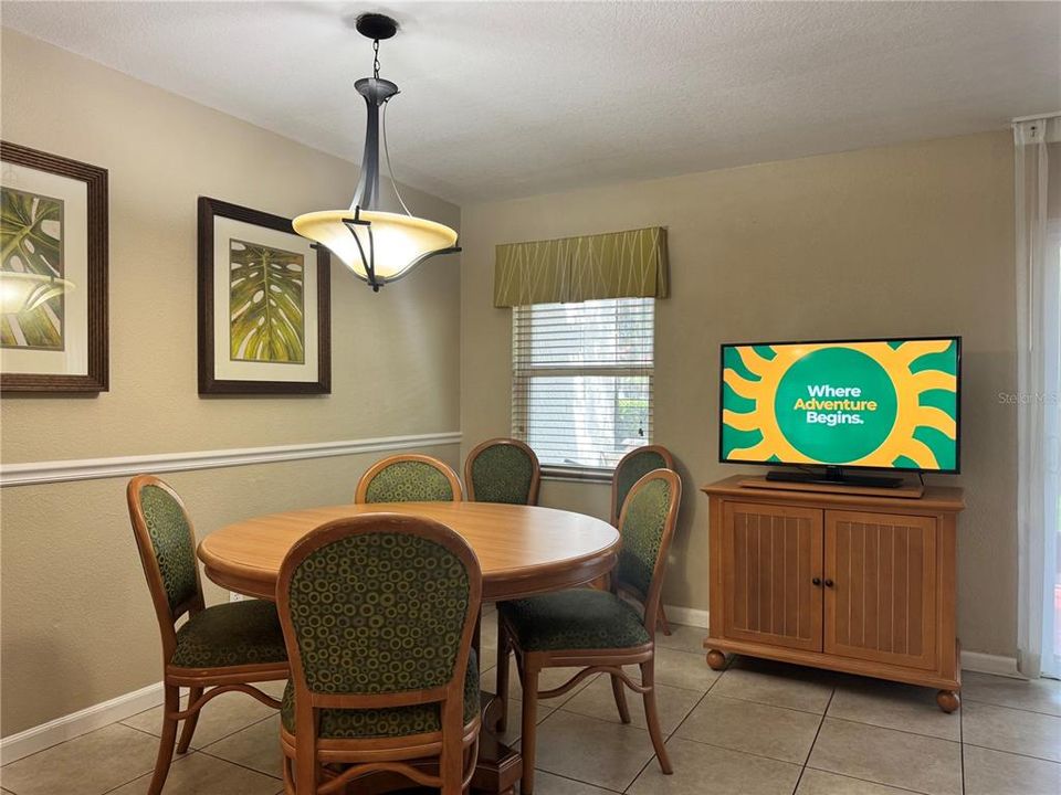 For Rent: $2,000 (2 beds, 2 baths, 1052 Square Feet)